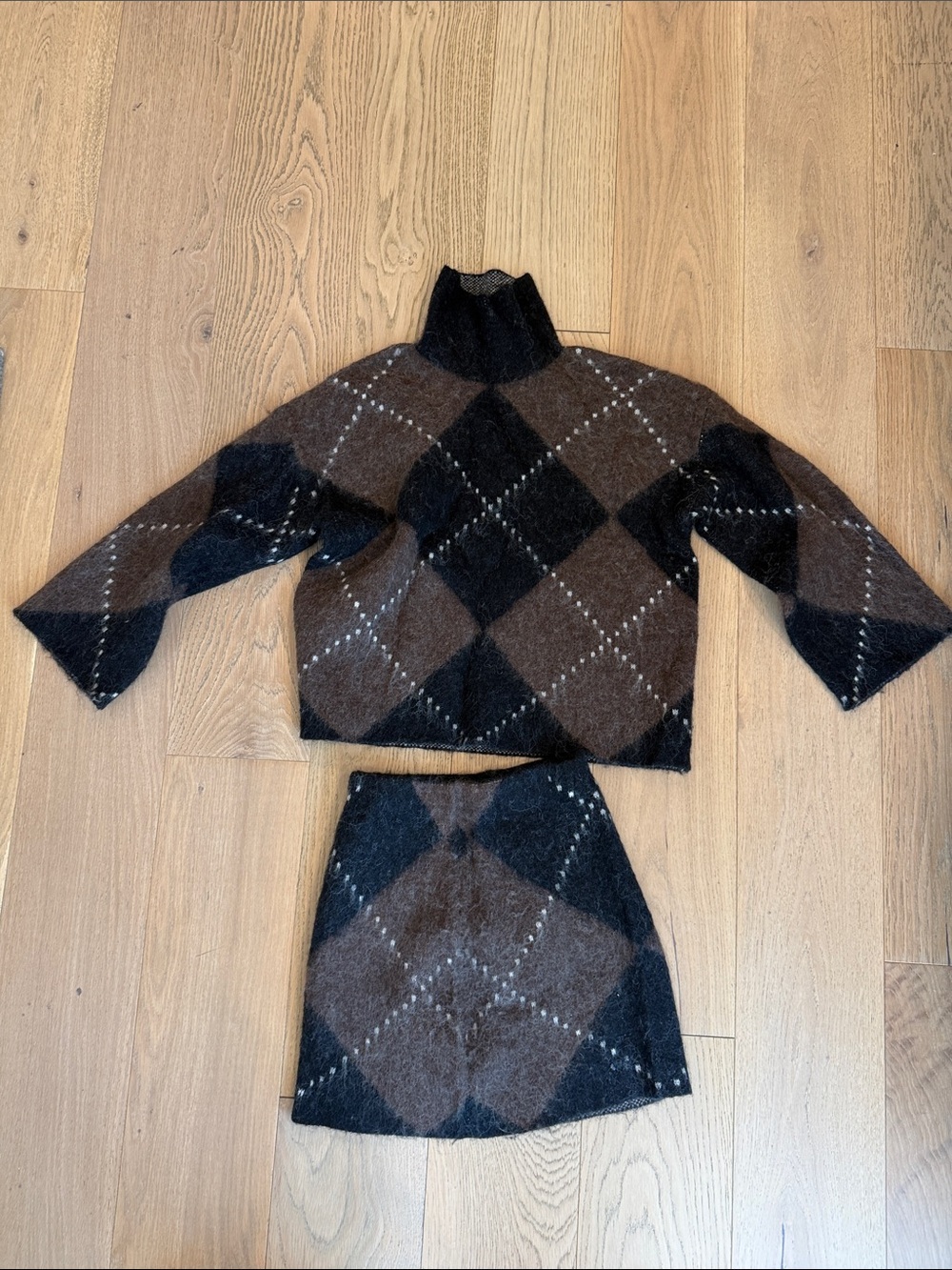 Commense women’s Brown & Black Argyle sweater Set - Cozy Turtleneck Top & Skirt